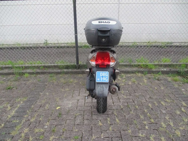 Kymco - snorscooter - vitality - scooter - afbeelding 8 van  10