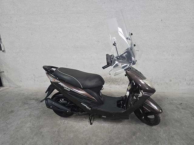 Kymco - snorscooter - vp 50 - 4t 25km uitvoering dgt43j - afbeelding 2 van  7