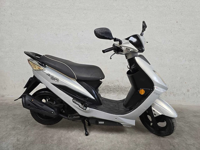 Kymco - snorscooter - vp 50 - 4t 25km uitvoering f502gs - afbeelding 2 van  7