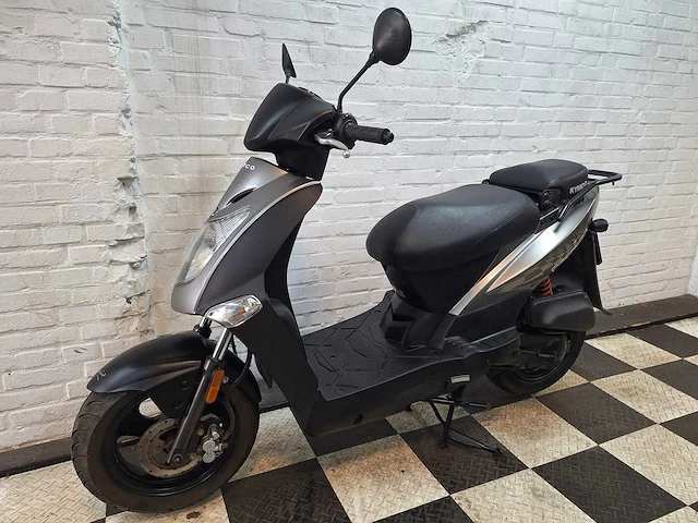 Kymco agility 25 km snorscooter 4takt - afbeelding 2 van  7