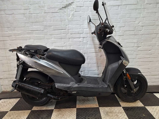 Kymco agility 25km snorscooter 4-takt - afbeelding 3 van  7