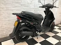 Kymco agility 45 km bromscooter 4takt - afbeelding 5 van  7