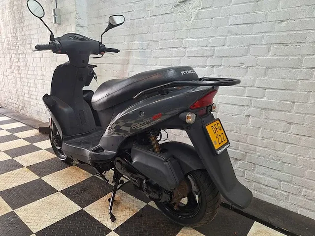 Kymco agility 45 km bromscooter 4takt - afbeelding 3 van  7