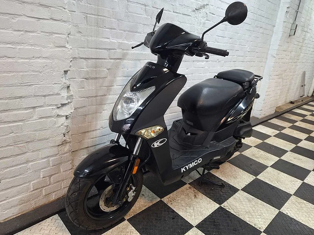 Kymco agility 45 km bromscooter 4takt - afbeelding 2 van  7
