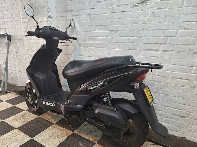 Kymco agility 45 km bromscooter 4takt - afbeelding 3 van  7