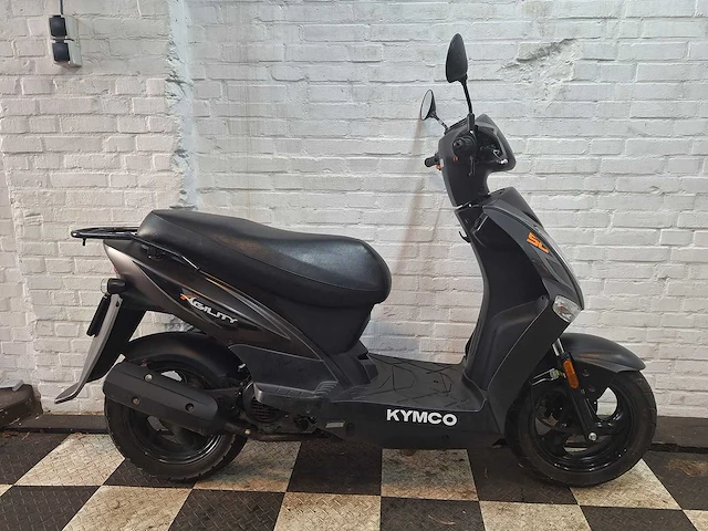 Kymco agility 45 km bromscooter 4takt - afbeelding 5 van  7