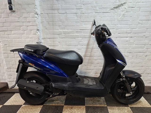 Kymco agility 45 km bromscooter 4takt - afbeelding 6 van  7
