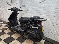 Kymco agility 45 km bromscooter 4takt - afbeelding 3 van  7