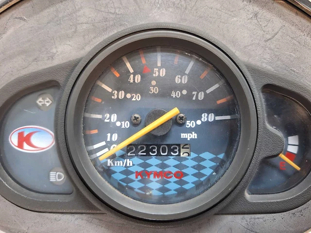 Kymco agility 45 km bromscooter 4takt - afbeelding 4 van  7