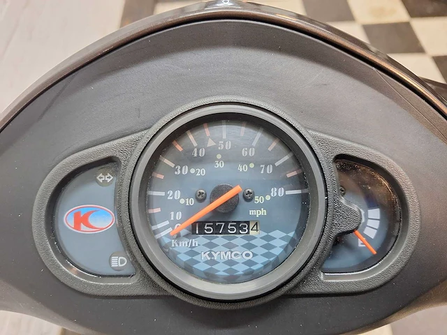 Kymco agility 45 km bromscooter 4takt - afbeelding 4 van  7