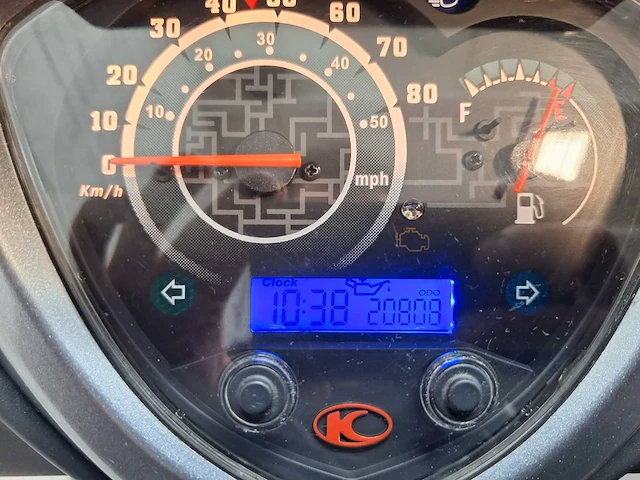 Kymco agility 45 km bromscooter 4takt - afbeelding 4 van  7
