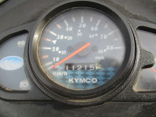 Kymco agility alleen bedoeld voor onderdelen - snorscooter - 12 inch - scooter - afbeelding 4 van  12