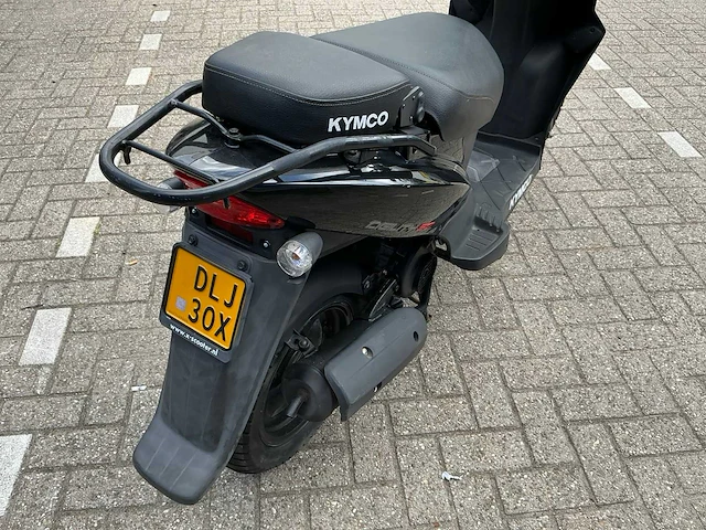 Kymco bromscooter agility 50 scooter - afbeelding 12 van  14