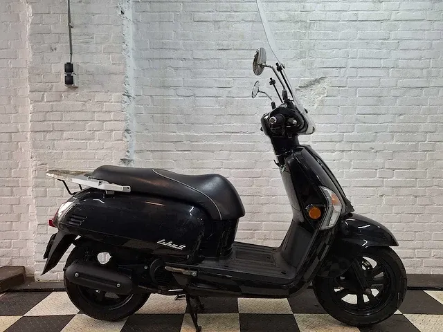 Kymco like 25 km snorscooter 4takt - afbeelding 6 van  7