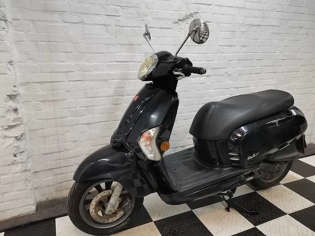 Kymco like 45 km bromscooter 4takt - afbeelding 2 van  7