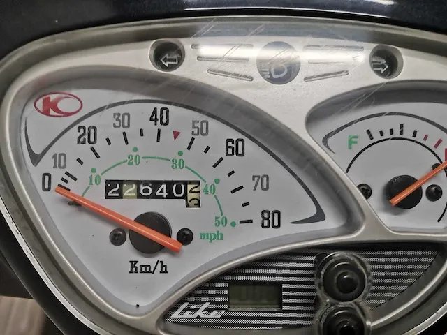 Kymco like 45 km bromscooter 4takt - afbeelding 4 van  7