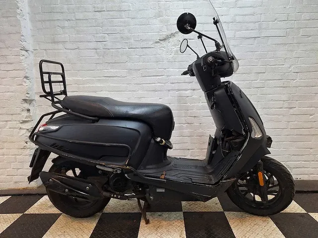 Kymco new like 25 km snorscooter 4takt - afbeelding 4 van  7