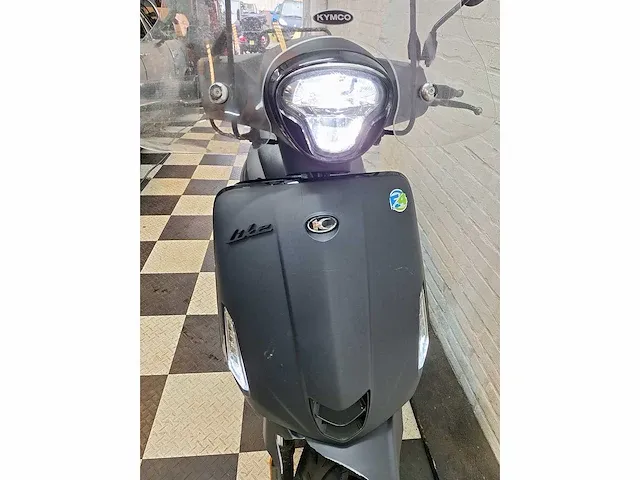 Kymco new like 25 km snorscooter 4takt - afbeelding 7 van  7