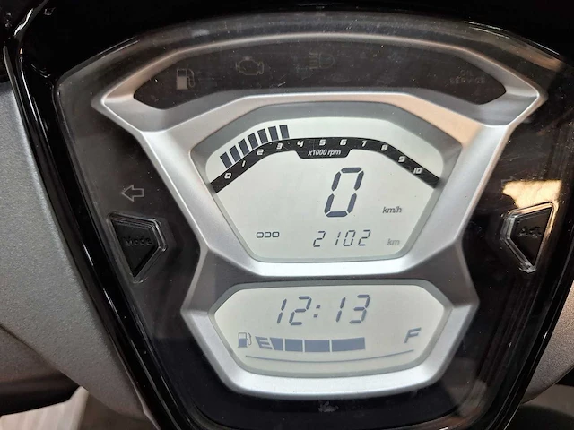 Kymco new people s 45 km bromscooter 4takt injectie - afbeelding 4 van  7