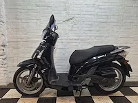 Kymco people s 45km bromscooter 4-takt