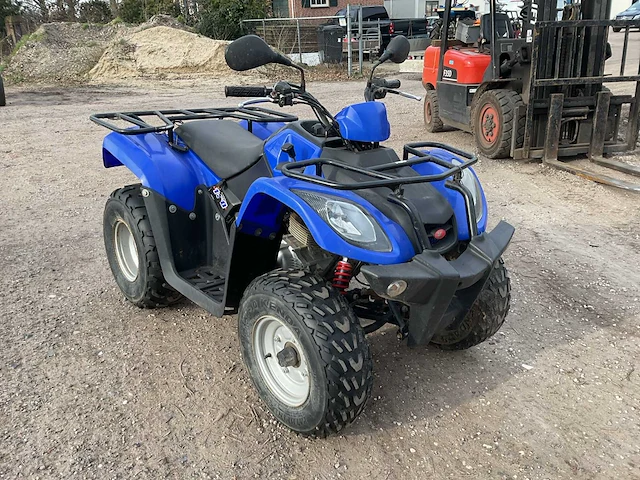 Kymco quad - afbeelding 1 van  9