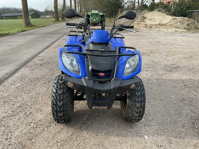Kymco quad - afbeelding 2 van  9