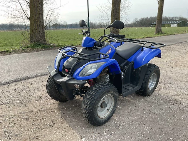 Kymco quad - afbeelding 1 van  10