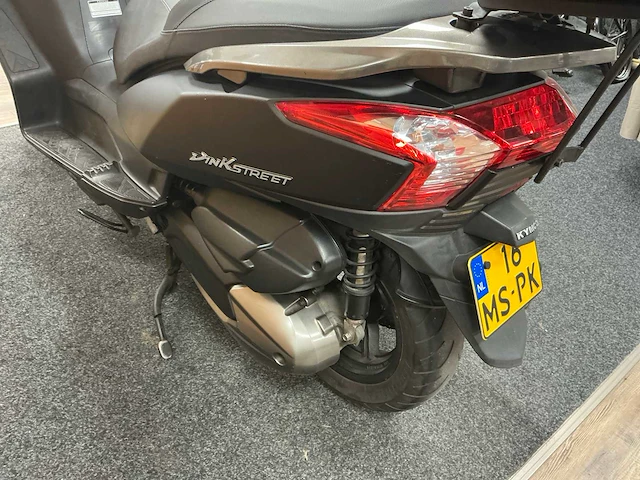 Kymco scooter 300i motorfiets - afbeelding 11 van  15