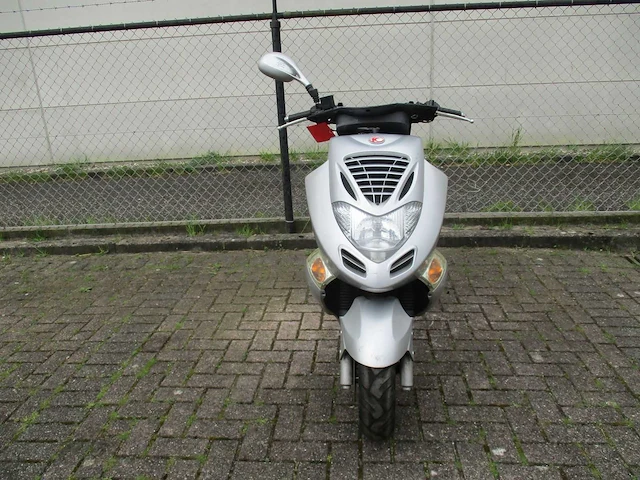 Kymco (scooter alleen bedoeld voor onderdelen) - bromscooter - b&win 50 2 tact liguid cooled - scooter - afbeelding 4 van  10