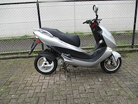 Kymco (scooter alleen bedoeld voor onderdelen) - bromscooter - b&win 50 2 tact liguid cooled - scooter - afbeelding 6 van  10