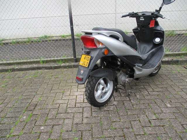 Kymco (scooter alleen bedoeld voor onderdelen) - bromscooter - b&win 50 2 tact liguid cooled - scooter - afbeelding 7 van  10