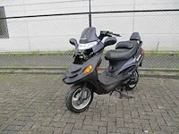 Kymco (scooter bedoeld voor onderdelen!) - bromscooter - dink 50 2 tact - scooter - afbeelding 2 van  9