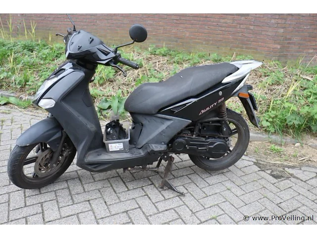 Kymco scooter type agility city 50 | kenteken fv137b - afbeelding 4 van  10