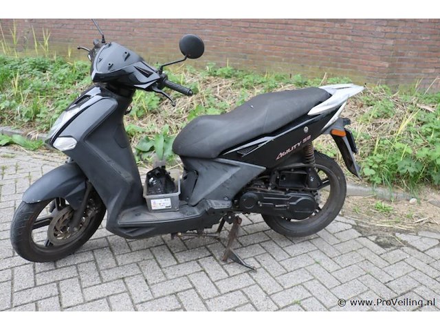 Kymco scooter type agility city 50 | kenteken fv137b - afbeelding 3 van  9