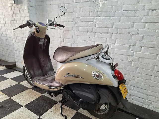 Kymco sento 45 km bromscooter 4takt - afbeelding 5 van  7