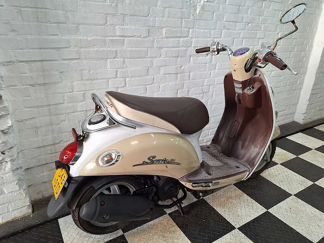 Kymco sento 45 km bromscooter 4takt - afbeelding 3 van  7