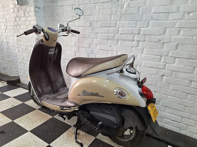 Kymco sento 45 km bromscooter 4takt - afbeelding 5 van  7