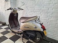 Kymco sento 45 km bromscooter 4takt - afbeelding 5 van  7