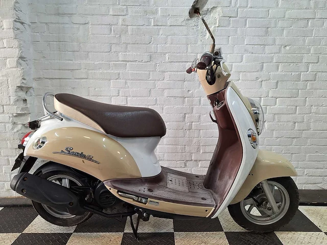 Kymco sento 45 km bromscooter 4takt - afbeelding 6 van  7