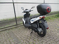 Kymco super 8 125 - motorscooter - motorfiets - afbeelding 2 van  11