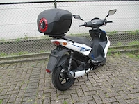 Kymco super 8 125 - motorscooter - motorfiets - afbeelding 9 van  11