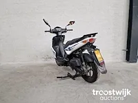 Kymco super 8 bromscooter - afbeelding 5 van  6