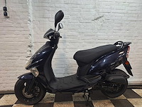 Kymco vitality 45 km bromscooter 4takt - afbeelding 1 van  7