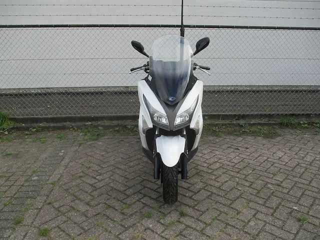 Kymco x town 300i - motorscooter - abs - motorfiets - afbeelding 3 van  11