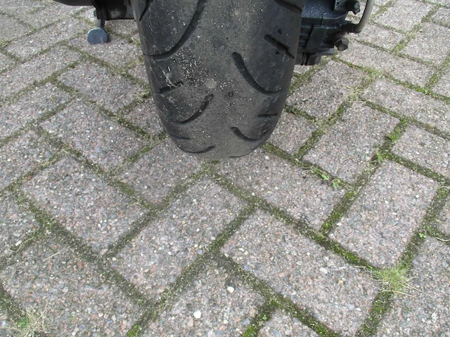 Kymco x town 300i - motorscooter - abs - motorfiets - afbeelding 9 van  11