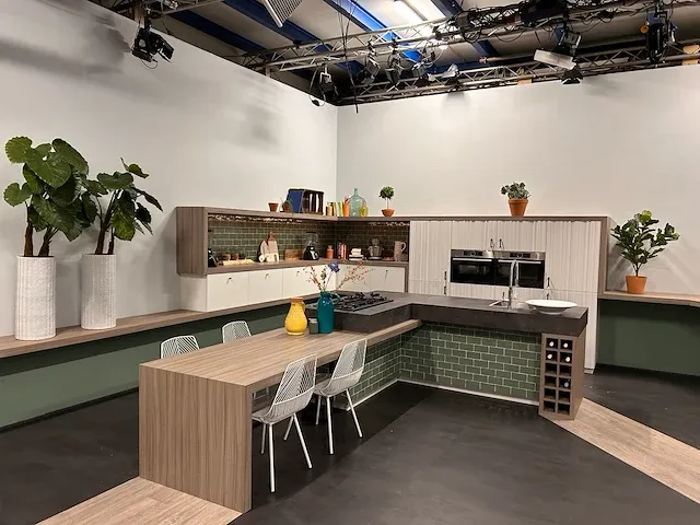 L-vormige - keuken opstelling - afbeelding 1 van  23