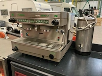 La cimbali m30 bistro 2 2-groeps espressomachine