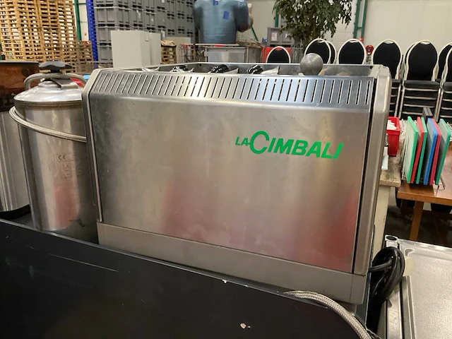La cimbali m30 bistro 2 2-groeps espressomachine - afbeelding 4 van  4