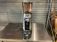 La cimbali magnum on demand touch koffiemolen - afbeelding 1 van  2