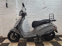 La souris - 45km bromscooter - valexim - scooter - afbeelding 1 van  7